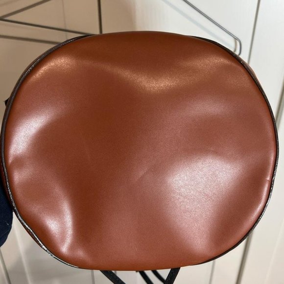 Henri Bendel Backpack NWOT - Picture 3 of 4